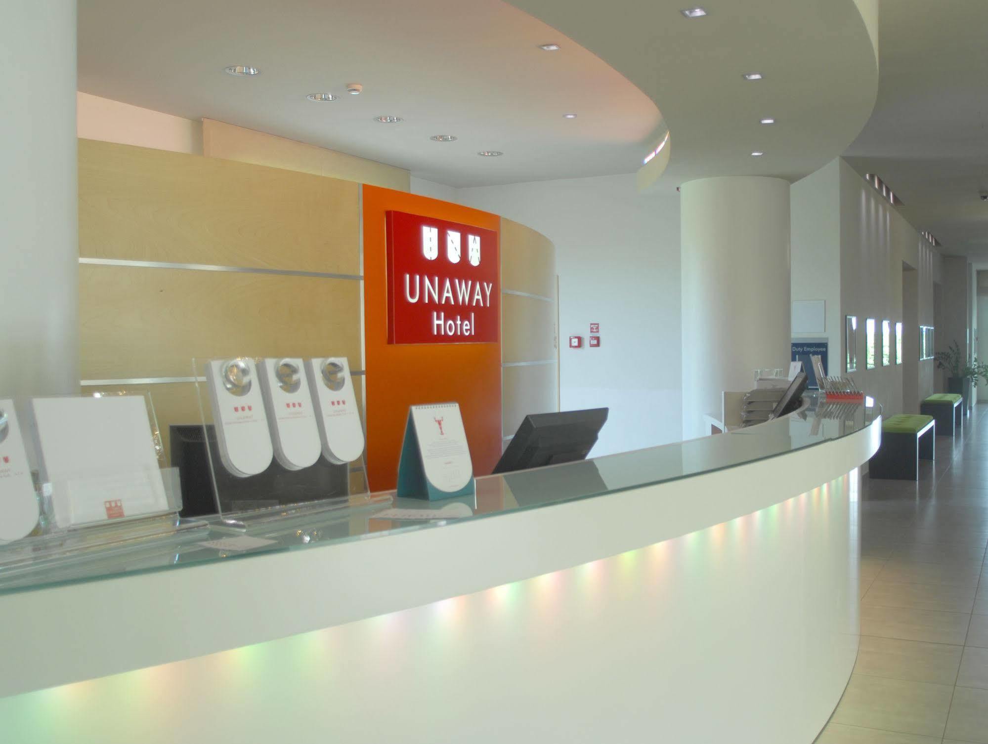 Una Hotels Cesena Nord エクステリア 写真