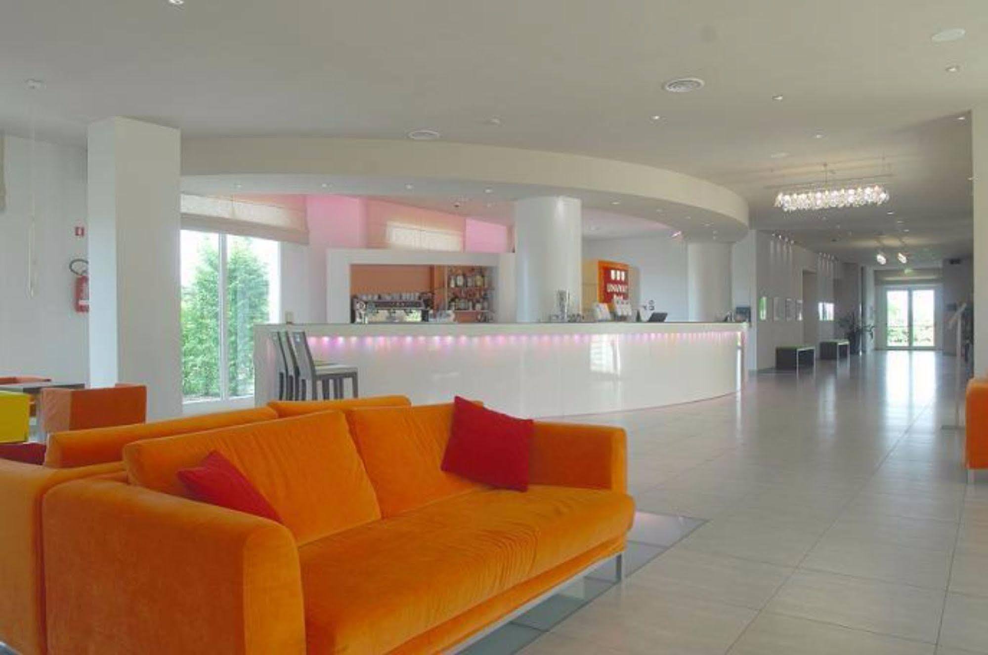 Una Hotels Cesena Nord エクステリア 写真
